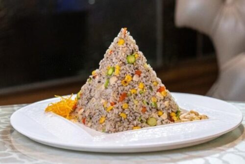 Cơm Chiên Kim Tự Tháp