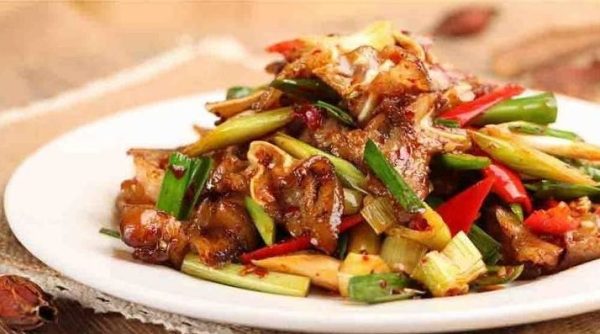 thu lon xao gung hanh.5